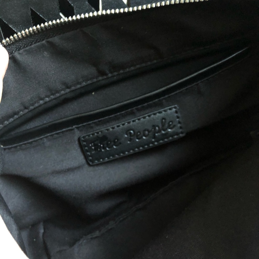 Free People Laser Cut 2n1 Bag - Picture 5 of 6